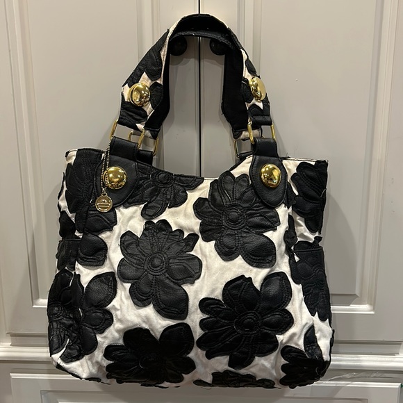 NWOT! VINTAGE Big Buddha White & Black Floral Bag - Picture 1 of 10